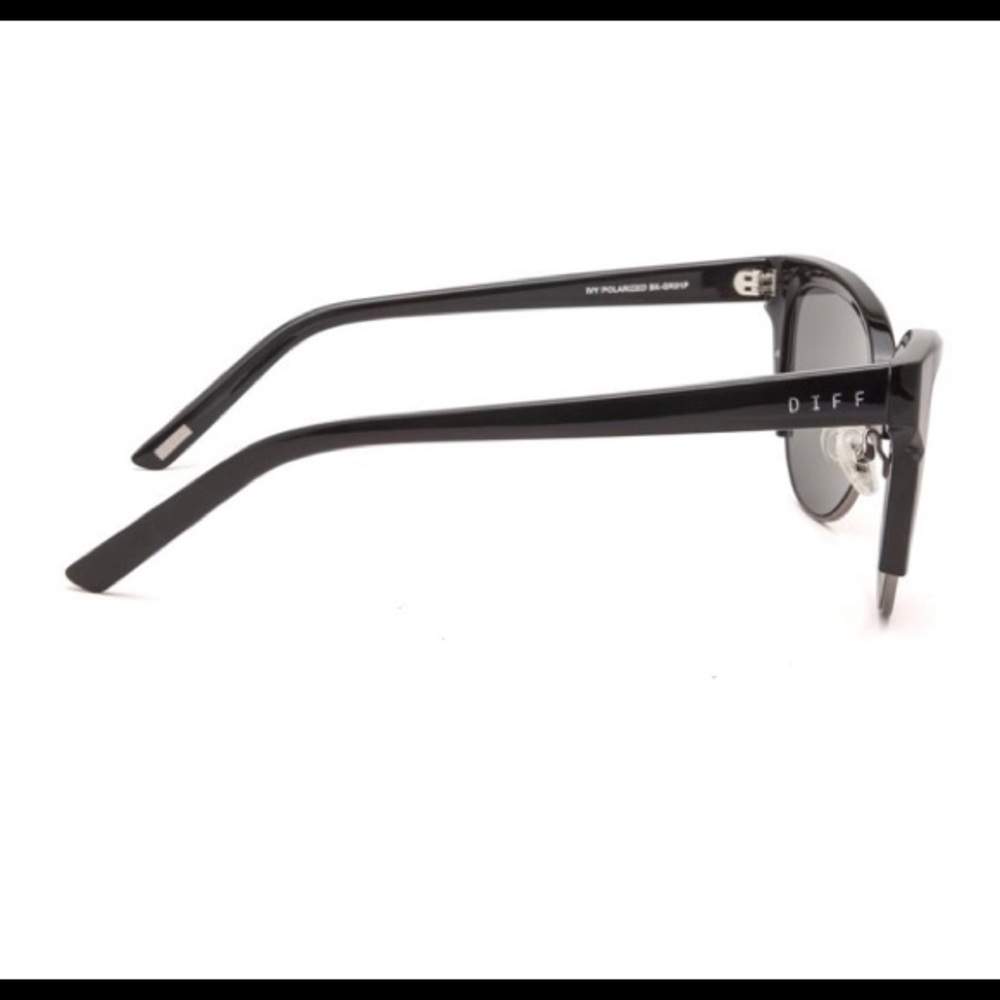 Diff black + dark smoke polarized lens - Picture 4 of 5